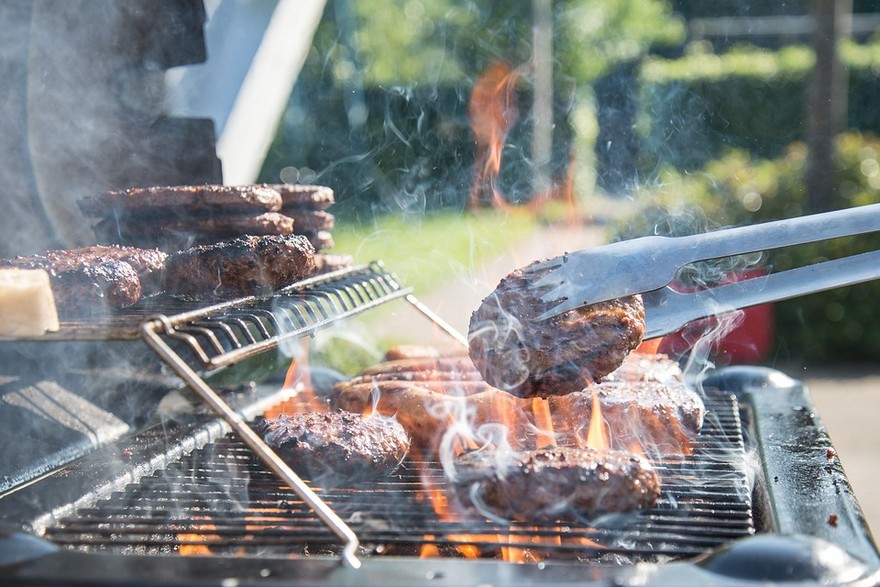 Smart barbecue, il nostro assistente per le nostre feste in sicurezza