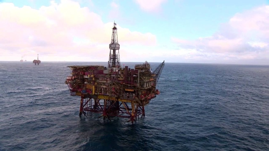 Riutilizzo piattaforme petrolifere, ci pensa una cordata italiana