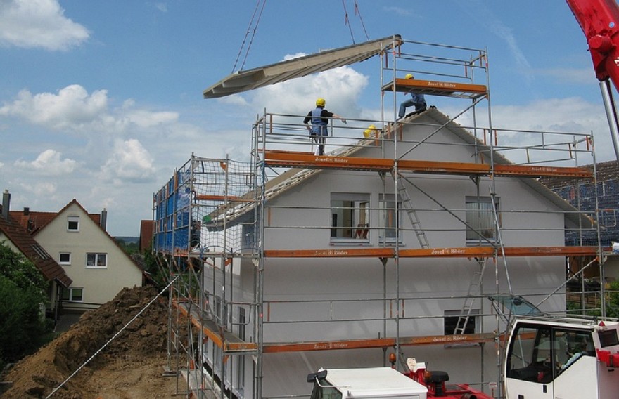 Il ponteggio, l’artificio indispensabile per facciate e coperture