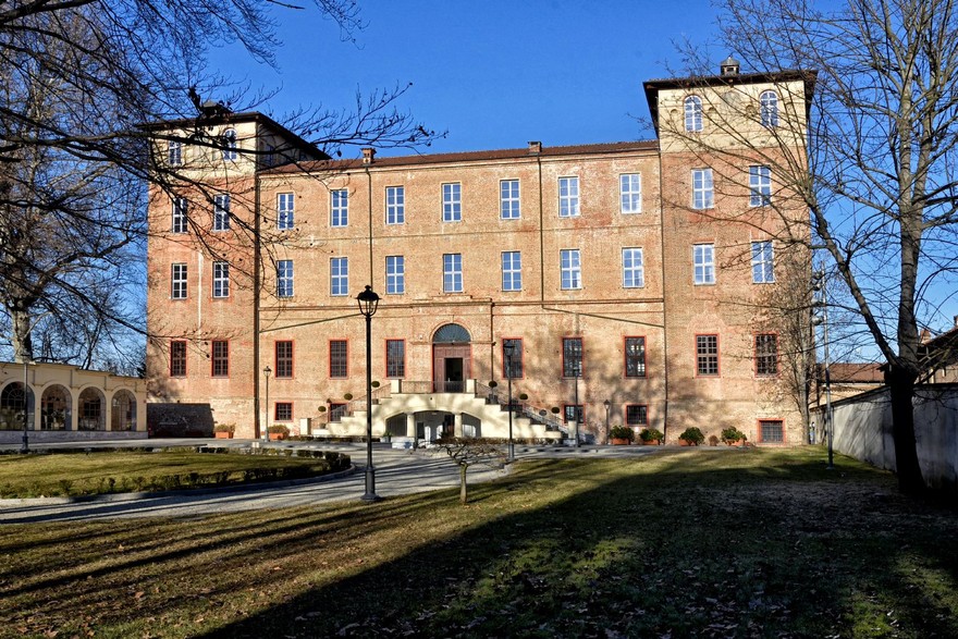 Il Castello Della Rovere a Vinovo in provincia di Torino