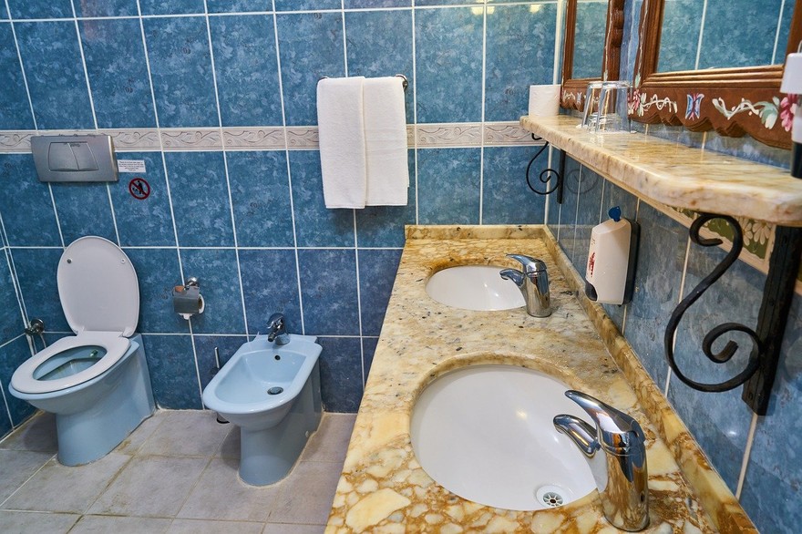 bagno ceramica.jpg