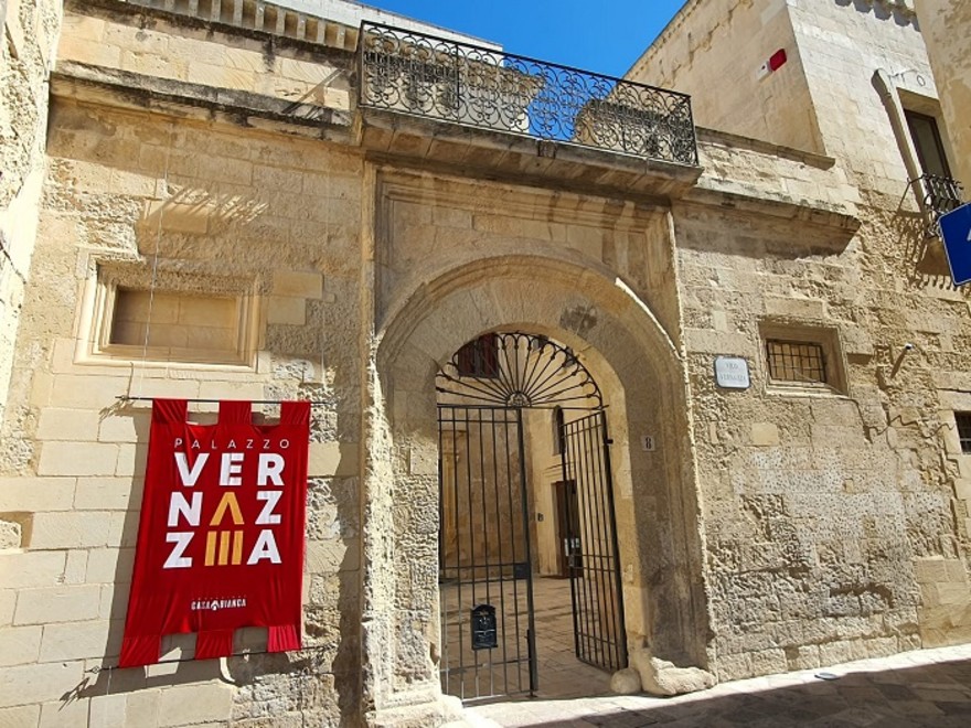 Lecce, Palazzo Vernazza