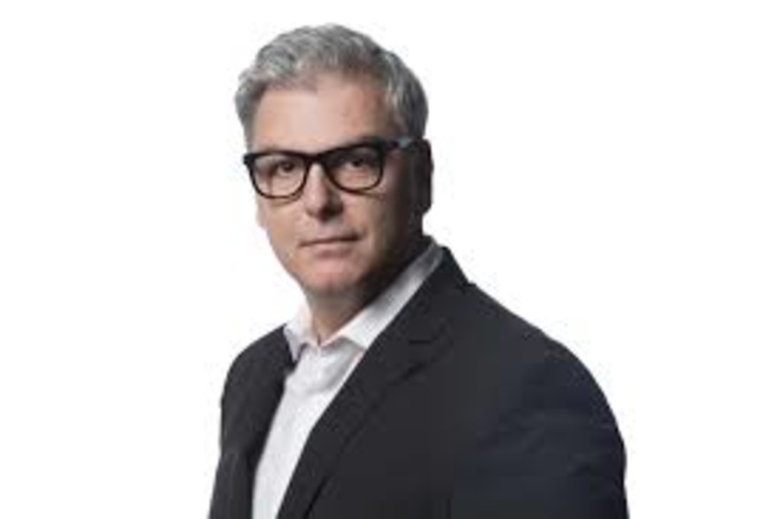 Il Governo sta costruendo una società orwelliana 