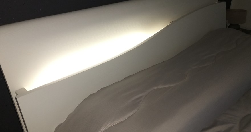 illuminazione testata letto