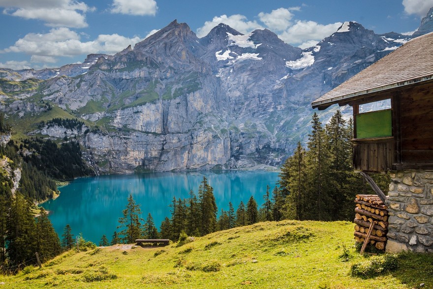 Italiani e stranieri preferiscono la casa in montagna