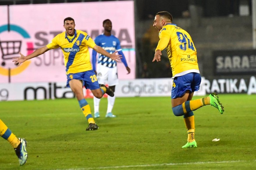 Frosinone sublime: è re leone d'inverno in serie B