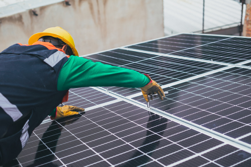 Installazione pannello fotovoltaico