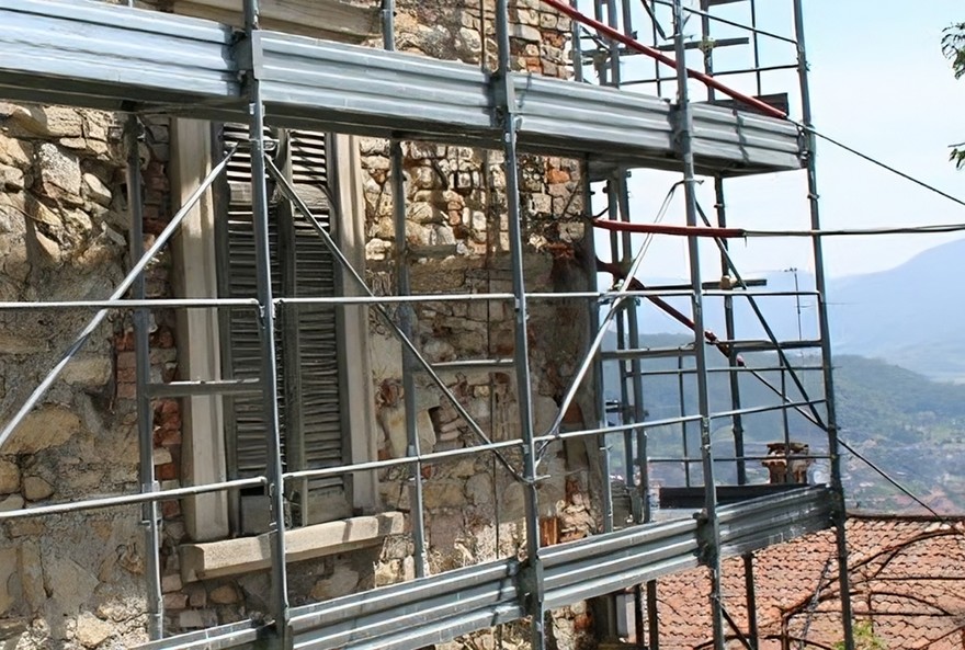ristrutturazione_cantiere_ponteggi-transformed.jpeg