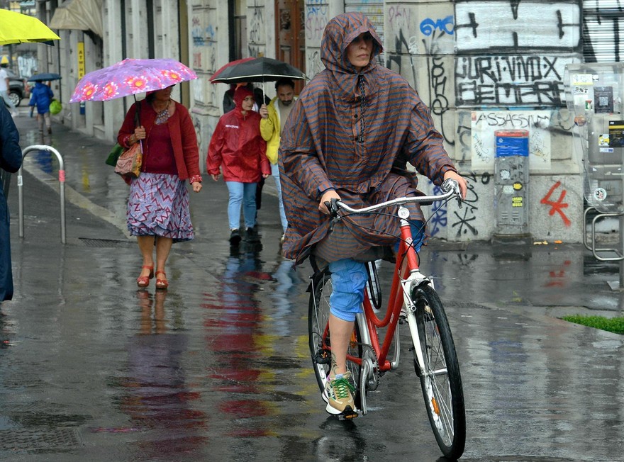 Maltempo, oggi 26 agosto allerta meteo gialla per temporali
