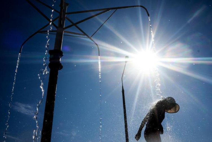 Oggi ancora caldo sull'Italia, sono 15 le città bollino rosso