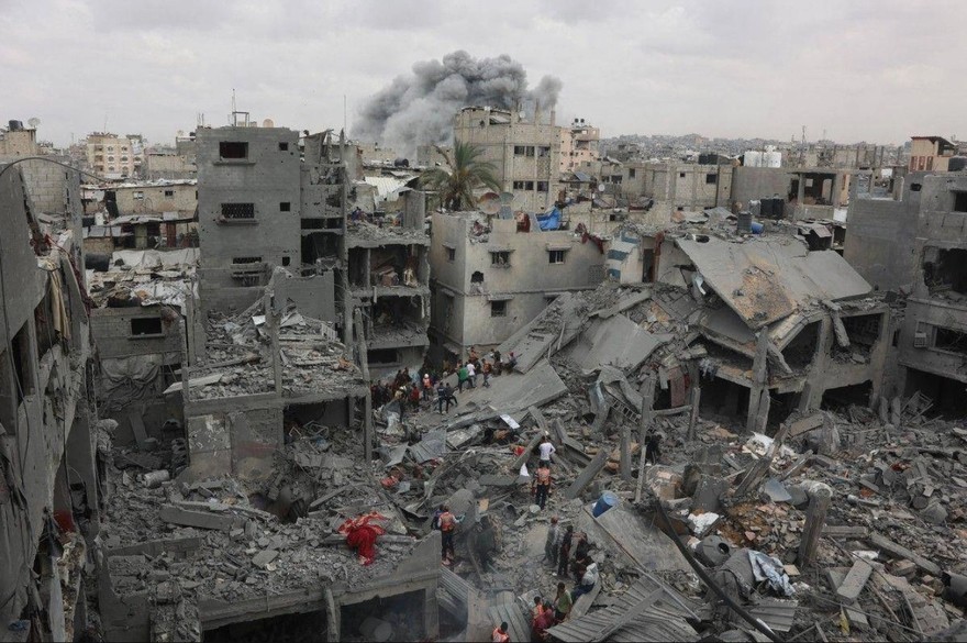 Medio Oriente, continuano i bombardamenti su Gaza