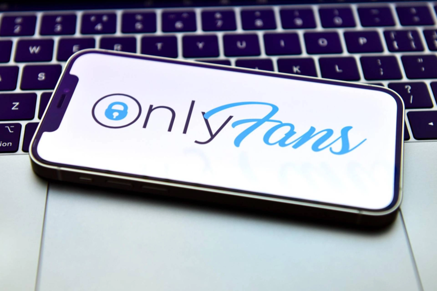 Treviso, licenziata la maestra d'asilo con il profilo su Onlyfans