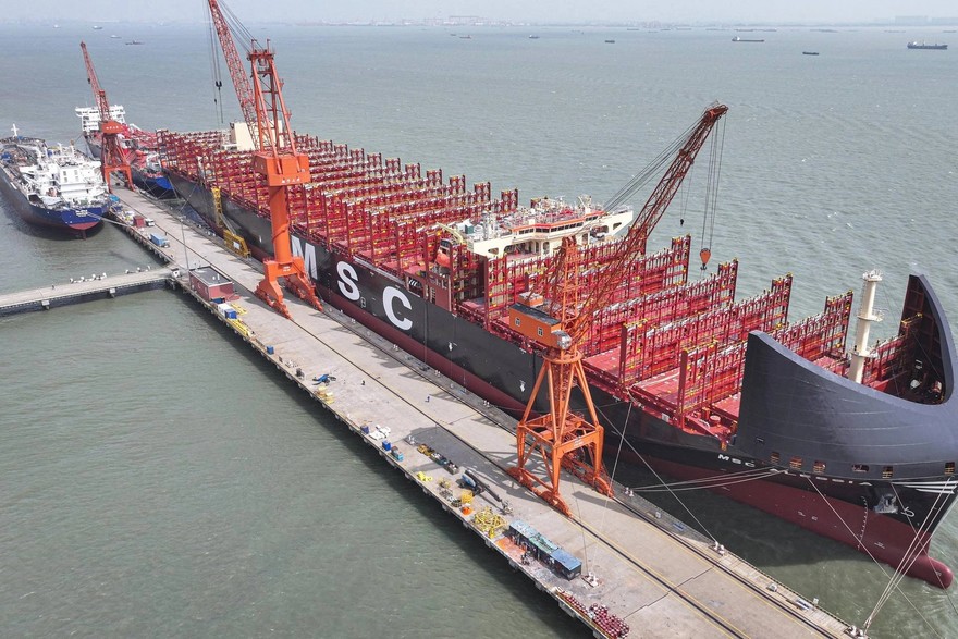 Dazi, Usa e Cina annunciano sospensione parte tariffe 90 giorni