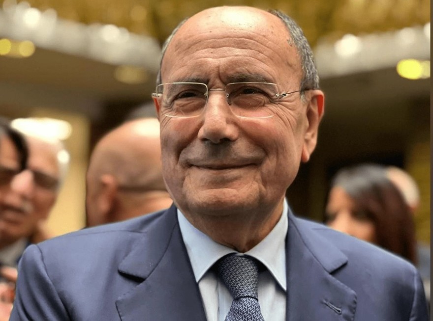schifani.jpg