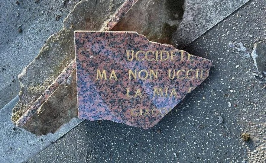 Roma, danneggiata targa monumento a Giacomo Matteotti