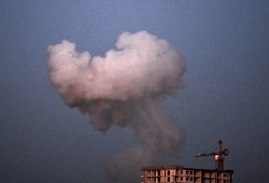 Ucraina, massiccio attacco notturno su Kiev: almeno 10 morti
