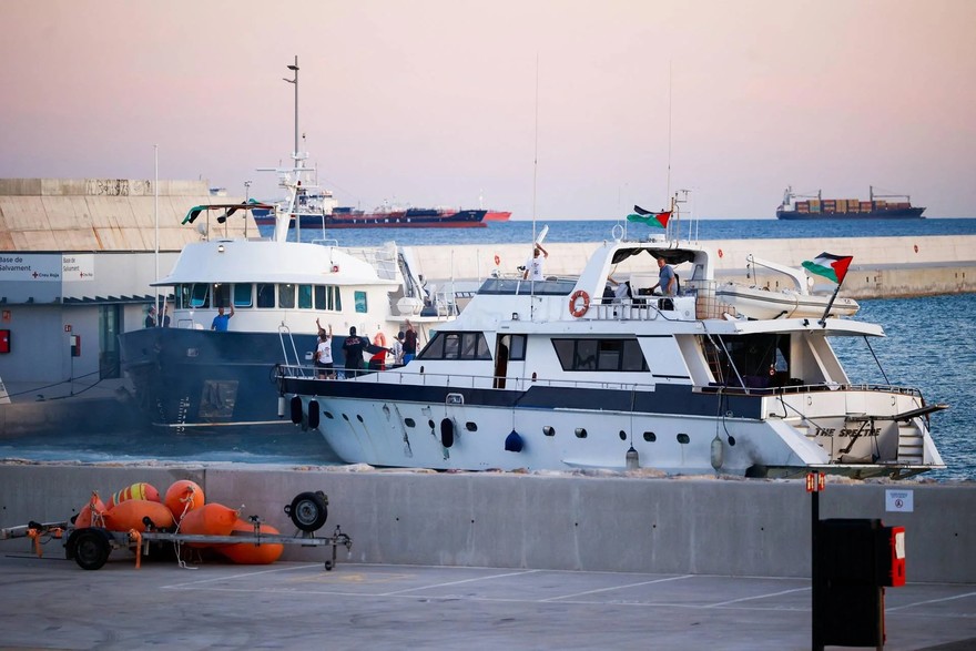 Flotilla per Gaza, quattro politici italiani a bordo